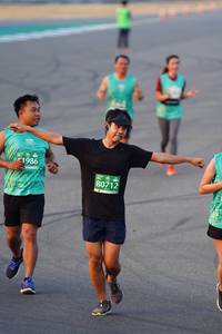 BIB: 1986, 80712
                            <button type="button" onclick="openModal(10515050)" class="btn btn-primary btn-sm float-right btn-popup" data-toggle="modal" data-target=".modal-high-quality">
                        <i class="fas fa-shopping-cart"></i> Add to Cart
                    </button>
                                            <button type="button" onclick="isThisMe(10515050, true)" class="btn btn-success btn-sm float-right btn-popup btn-isme hidden" data-toggle="tooltip" data-placement="bottom" title="นี่คือรูปของคุณใช่ไหม คลิกที่นี่เพื่อเอาเข้าอัลบั้ม">
                        <i class="fas fa-plus"></i> Add to album
                    </button>
                    <button type="button" onclick="isThisMe(10515050, false)" class="btn btn-warning btn-sm float-right btn-popup btn-isnotme hidden">
                        <i class="fas fa-ban"></i> Remove from album
                    </button>